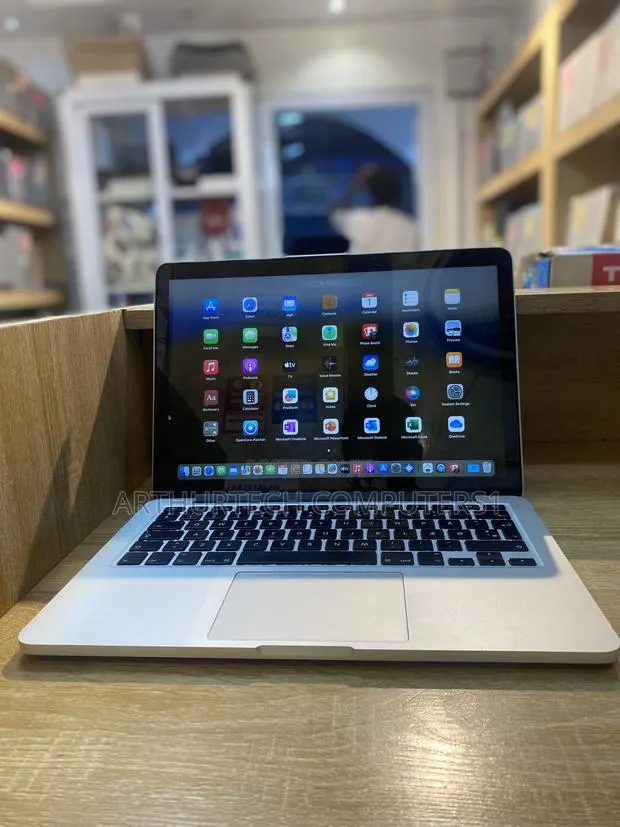 Laptop Apple MacBook Pro 2014 8GB Intel Core i5 SSD 256GB · Photo 1
