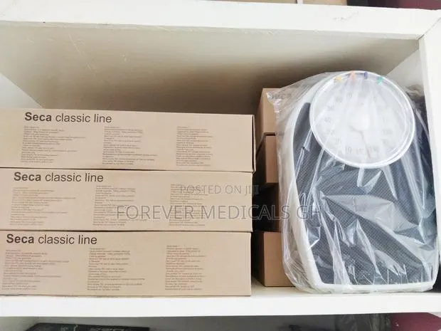 Weighing Scale ( Seca ) · Photo 1