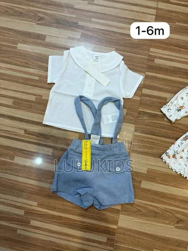 Baby Clothes · Photo 1