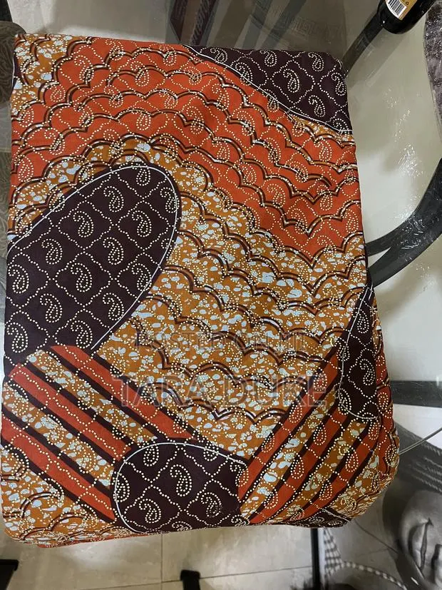 Dutch Wax Fabric · Photo 1
