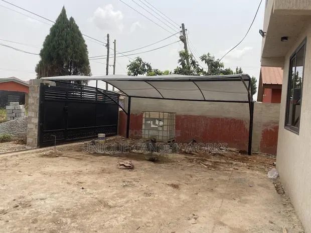 Ash and Black Car Canopy · Photo 1