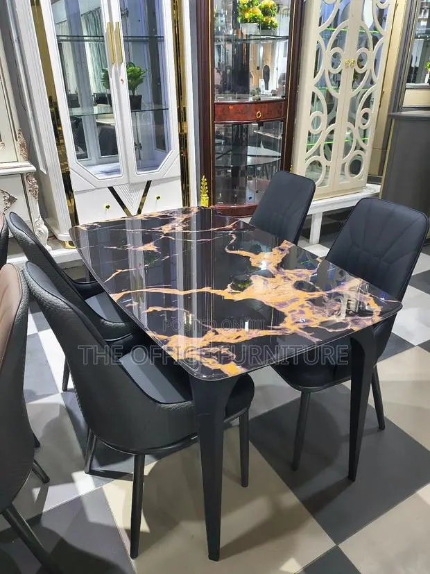Executive Marble Dining · Photo 1