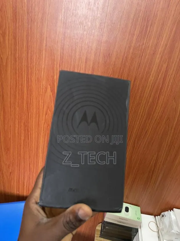 New Motorola Moto G Stylus -2023 64 GB Blue · Photo 1