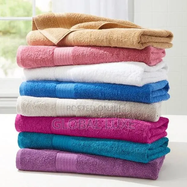 Soft & Absorbent Towel – Premium Bath Towel · Photo 1