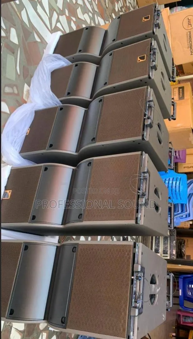 Line Array Speaker L-Acoustics Kara · Photo 1