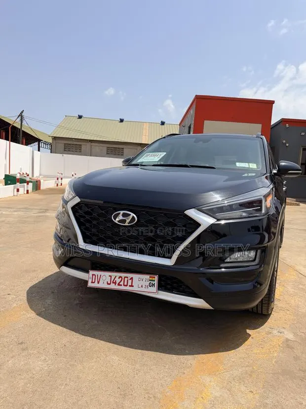 Hyundai Tucson Ultimate AWD 2020 Black · Photo 1