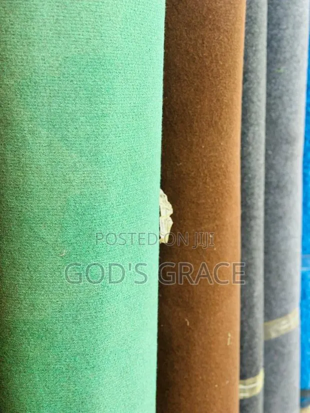 Domestic Floor Woolen · Photo 1