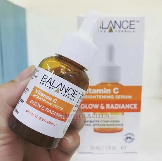 Vitamin C Brightening Serum for Glow and Radiance · Photo 1