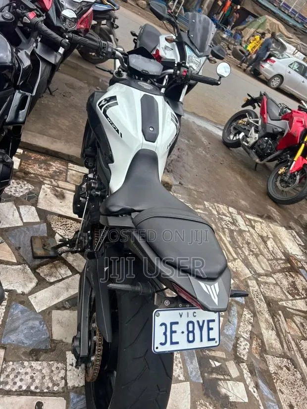 Yamaha MT-07 2017 White · Photo 1