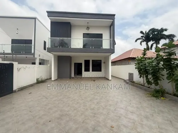 3bdrm House in Baatsona Total for sale · Photo 1