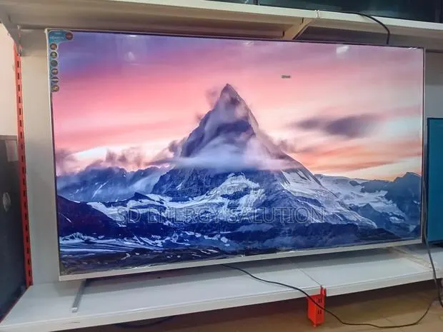 Green 75" Truecolor Display · Photo 1