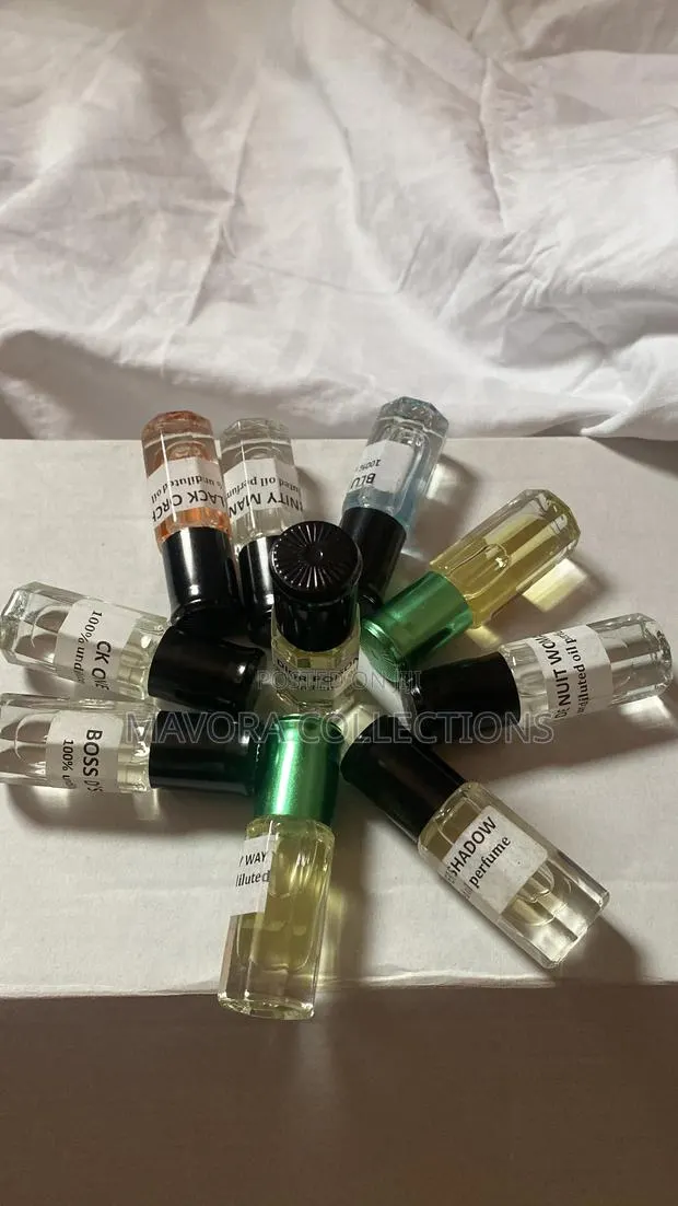 100% Undiluted Oil Perfumes · Photo 1