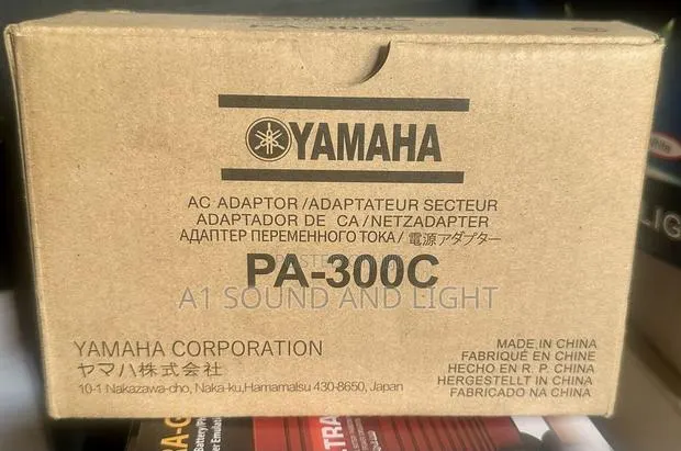 Yamaha Pa-300c Ac Adapter · Photo 1