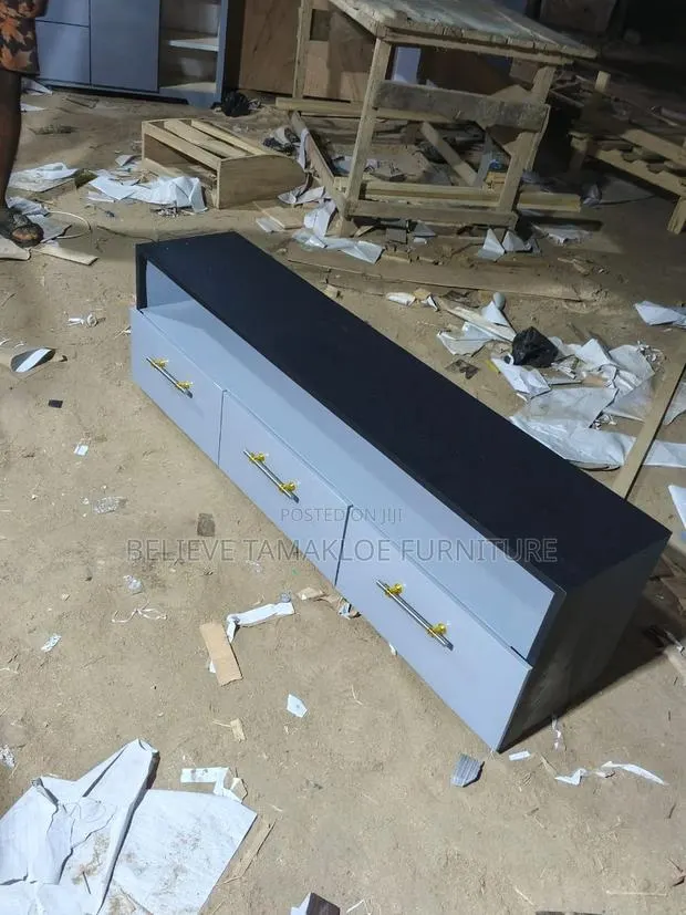 Tv Stand Available in Other Colors · Photo 1