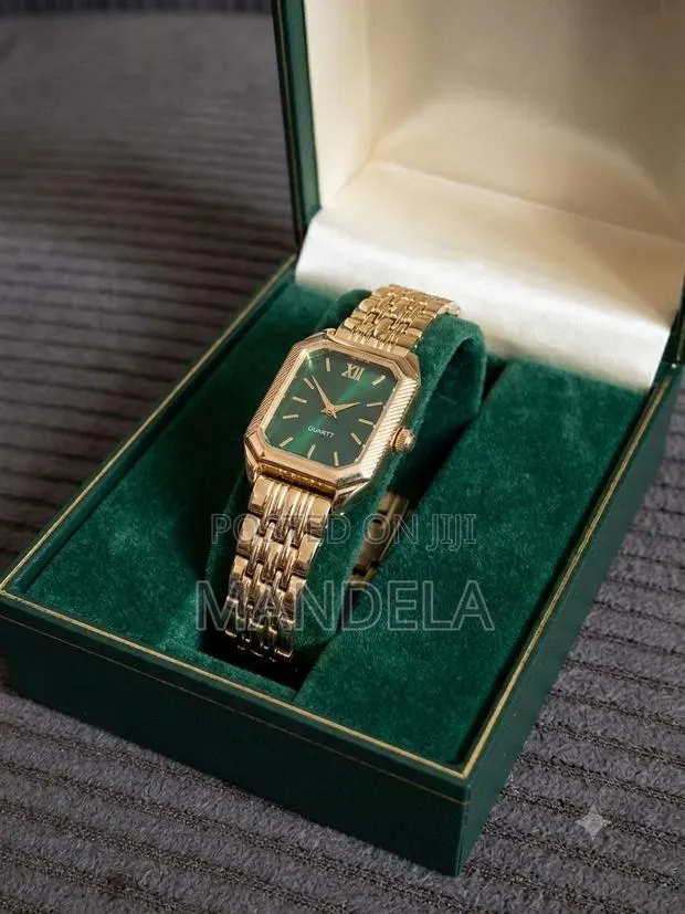 Brand New Quartz Watch · Photo 1