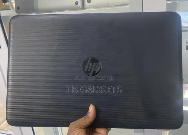 Laptop HP 15 4GB Intel Celeron HDD 500GB · Photo 1