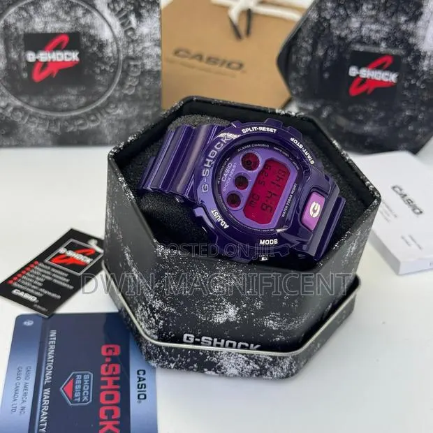 Casio G-Shock Dw-6900cc-6 · Photo 1