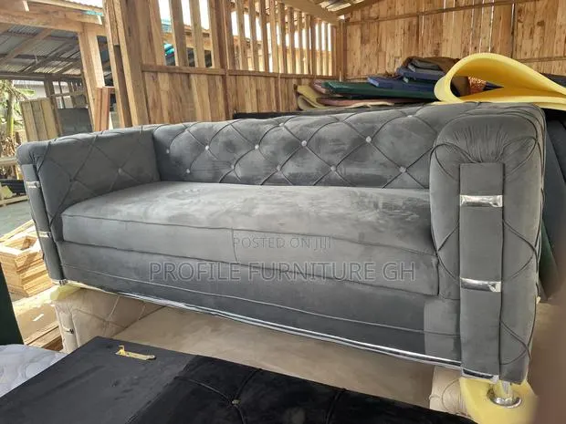 Amzing Gray 3in1 Sofa// Luxurious And Durable · Photo 1
