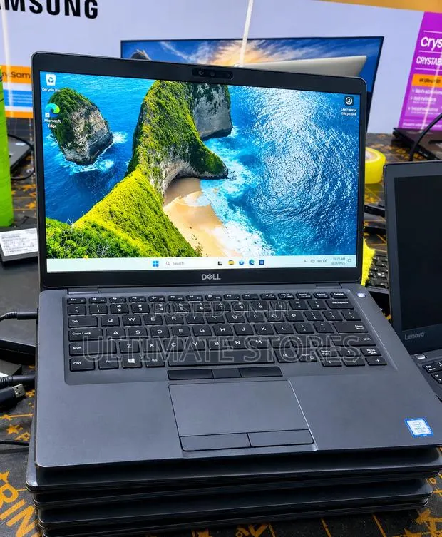 Laptop Dell Latitude 5400 8GB Intel Core i5 HDD 500GB · Photo 1