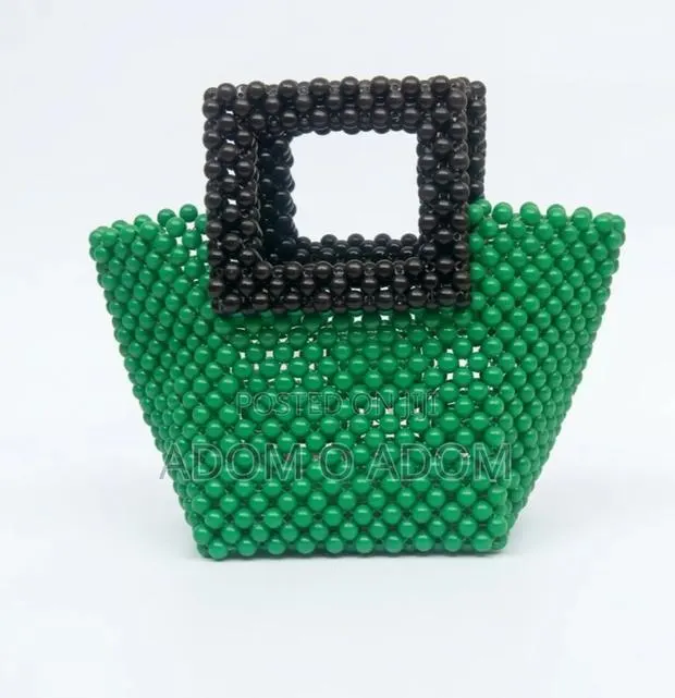 Casual Bead Bags · Photo 1