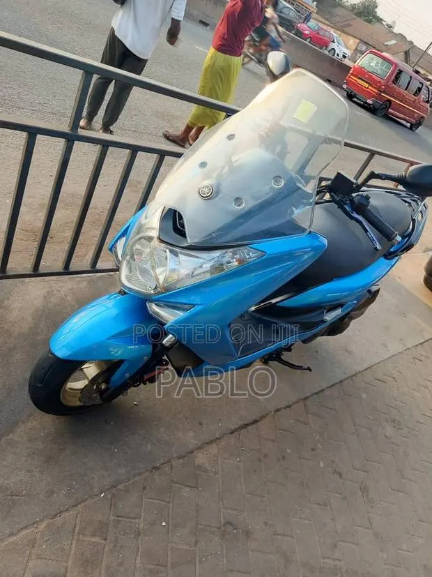 Yamaha Majesty 2019 White · Photo 1