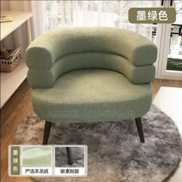 Luxury High-Quality Chair · Photo 1