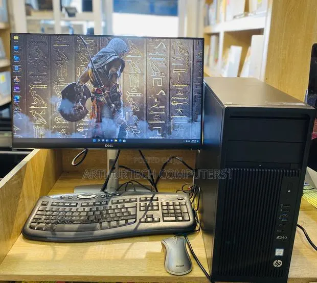 Desktop Computer HP Z240 8GB Intel Core i7 HDD 750GB · Photo 1