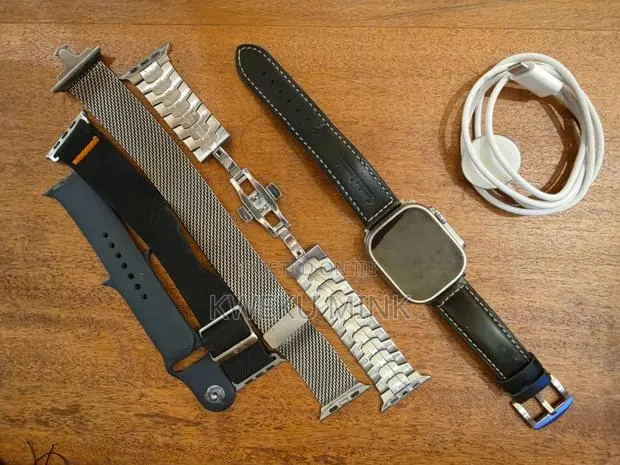 Apple Watch Ultra · Photo 1