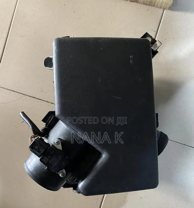 Camry 2012,2013,2014,2015,2016,2017 Air Cleaner · Photo 1