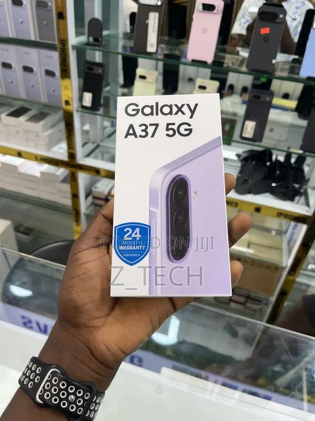 New Samsung Galaxy A37 128 GB Purple · Photo 1