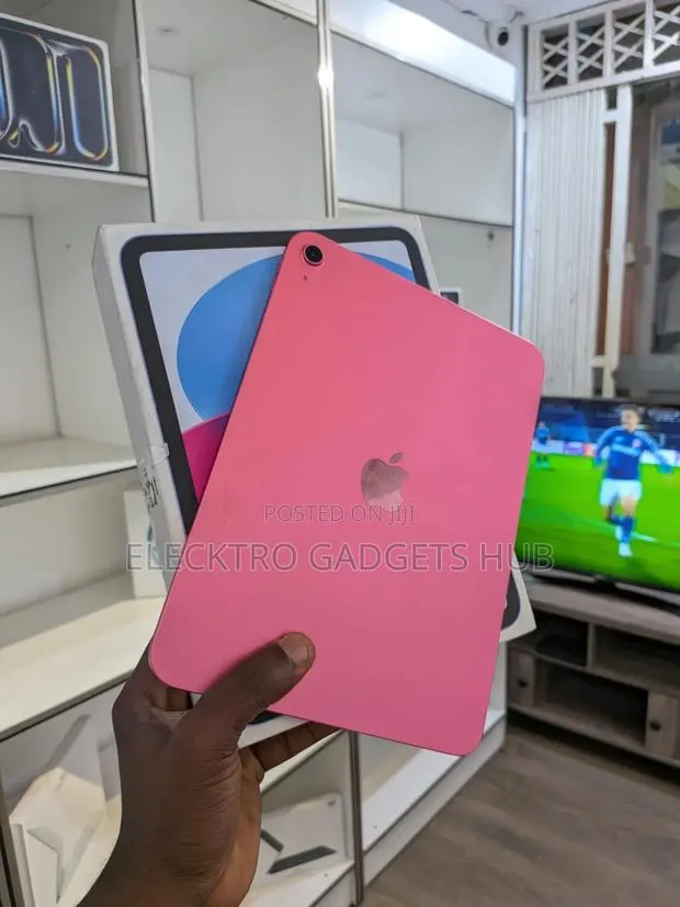 Apple iPad (2025) 128 GB Pink · Photo 1