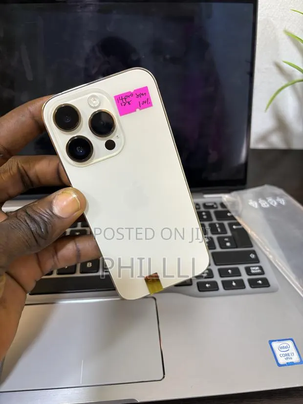 Apple iPhone 14 Pro 256 GB Gold · Photo 1