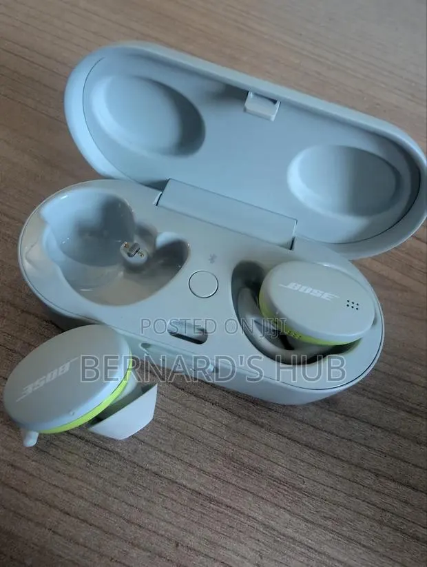 Bose Sport Earbuds · Photo 1