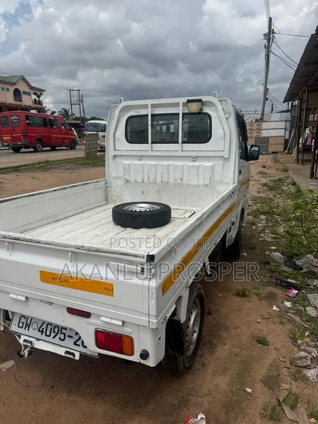 Suzuki Mini Truck · Photo 1