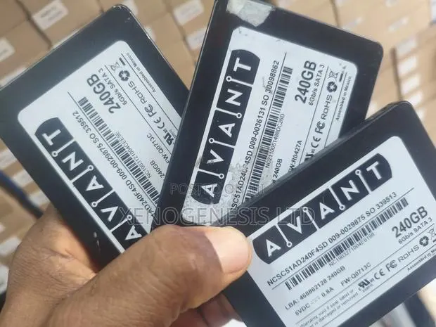 Used Sata SSD 240gb · Photo 1