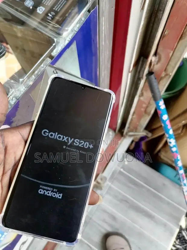 Samsung Galaxy S20+ 5G 128 GB Black · Photo 1