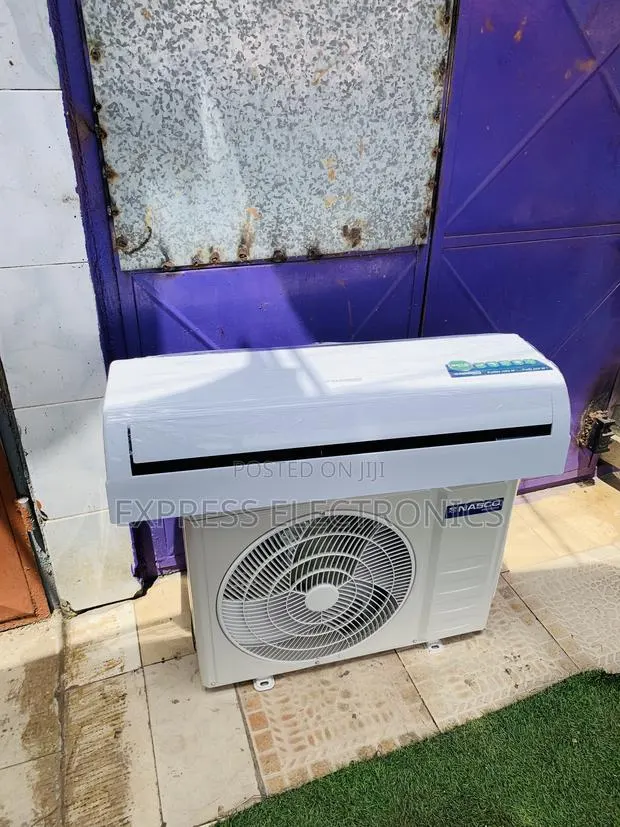 Ultra Modern Sleek Nice Nasco 2.5hp Split R410 Gas White · Photo 1