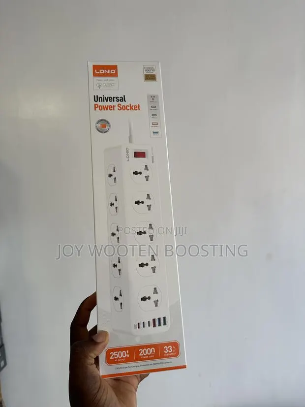 10-port Ldnio Sc10610c Universal Power Socket · Photo 1