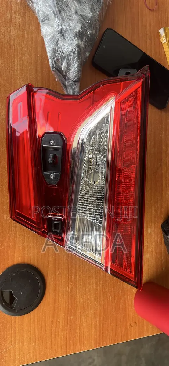 Honda Accord 2018 2019 2020 2021 2022 Boot Light Call · Photo 1