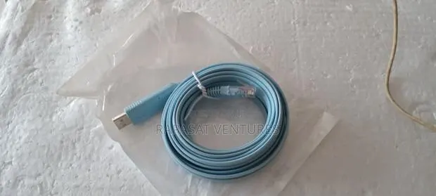 Usb to Rj45 Console Cable · Photo 1