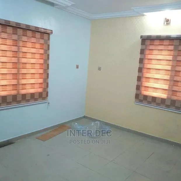 Blinds Curtains With Installation Free · Photo 1