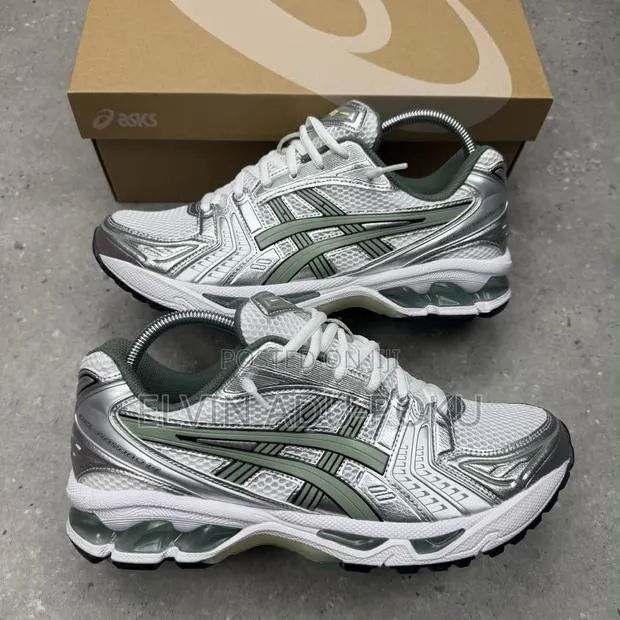 Ascis Superb Sneakers in Different Styles , Swpie > · Photo 1