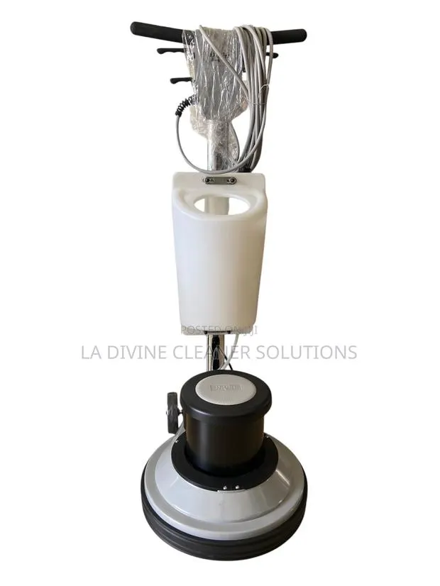 Floor Scrubber Machine for Rent · Photo 1