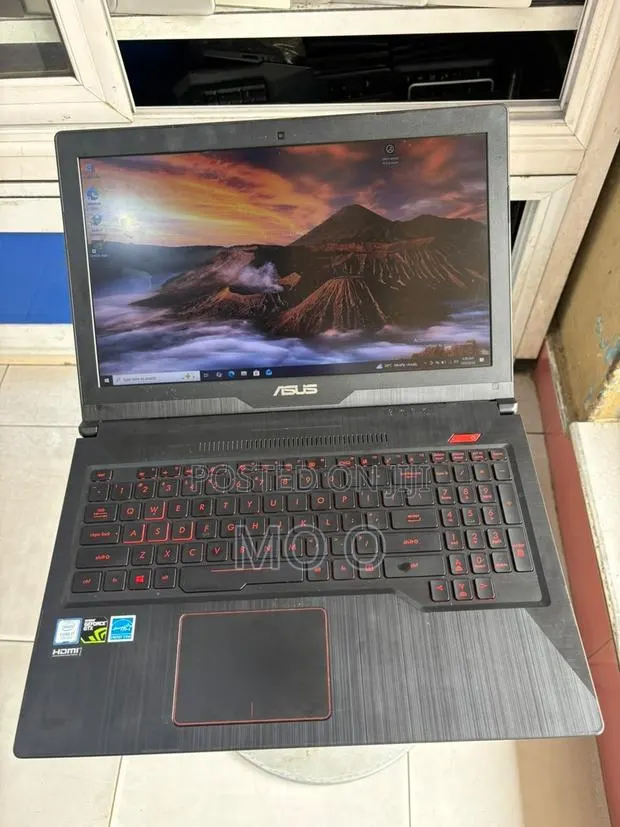 Laptop Asus FX503 8GB Intel Core i7 SSD 512GB · Photo 1