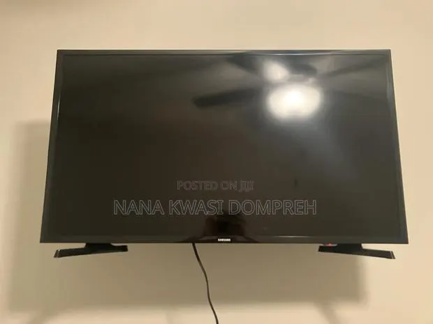 Uk Almost New Samsung 40inch Full Hd Tv · Photo 1