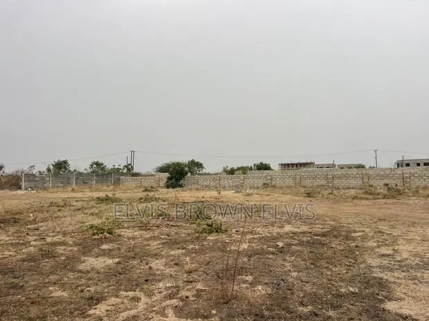Do You Want to Buy a Plot Around Borteyman Sports Stadium · Photo 1