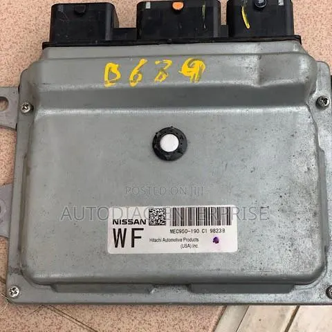 Nissan Sentra Engine Control Module, Mec950-190 · Photo 1