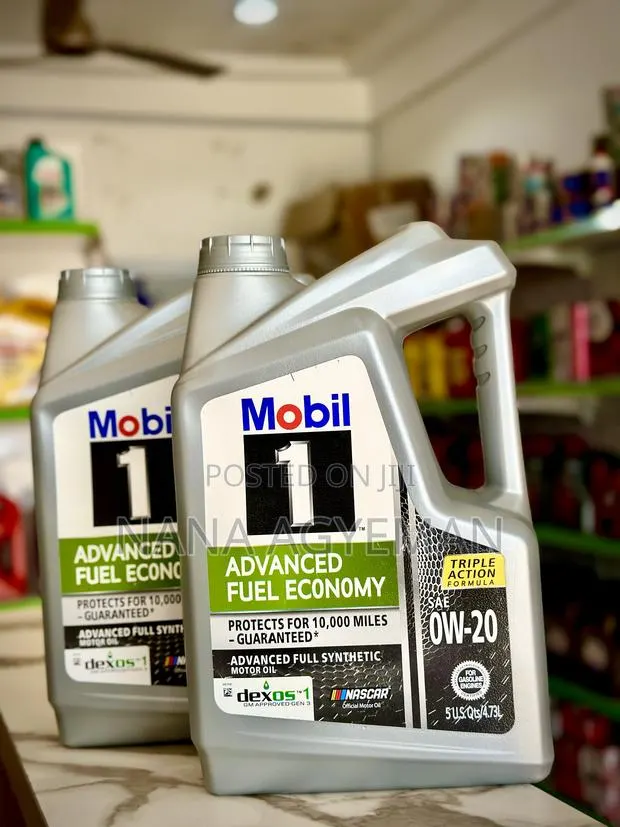 Mobil 0w-20 Advanced Fuel Economy · Photo 1