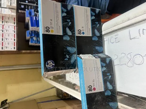 Hp Printhead and Cleaner 80 · Photo 1