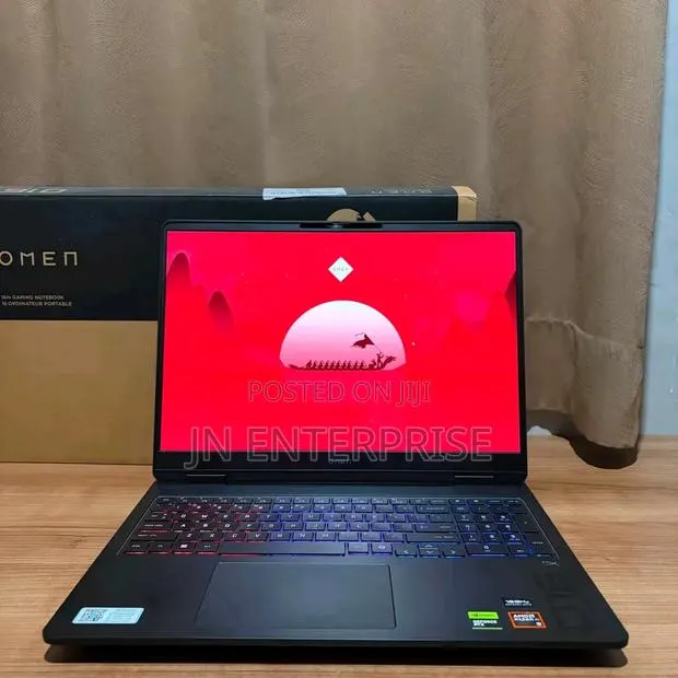 New Laptop HP Omen 15 16GB AMD Ryzen 9 SSD 512GB · Photo 1